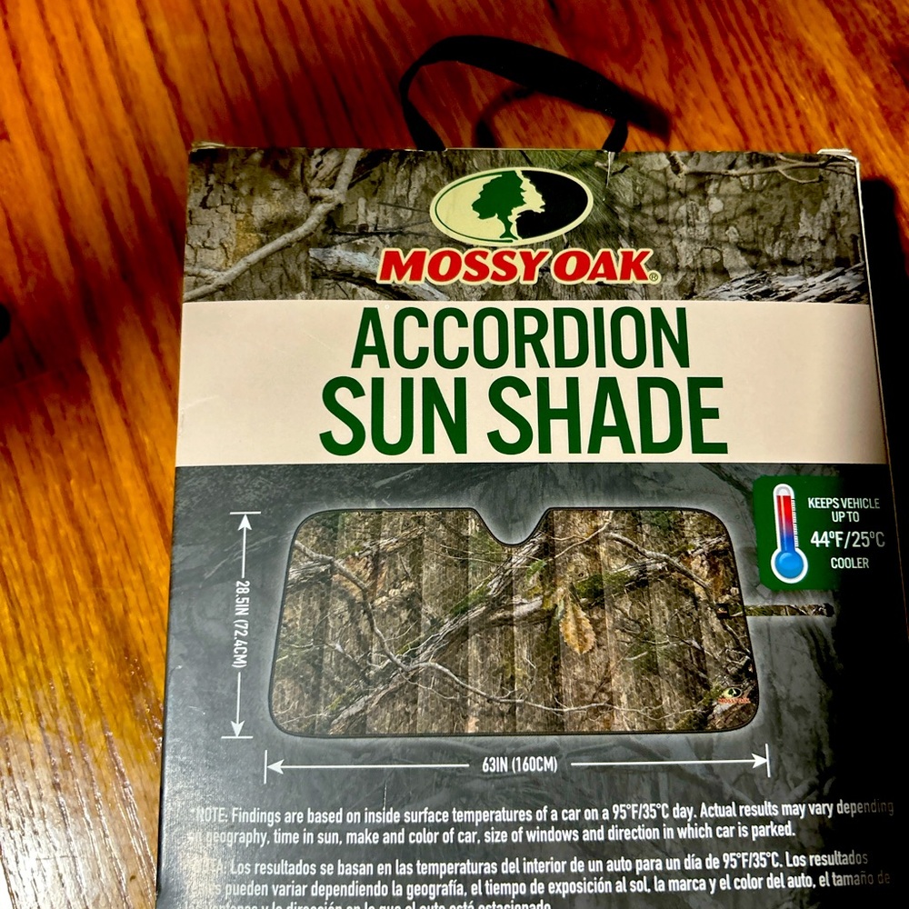 Mossy oak truck/car sun 🌞 shade